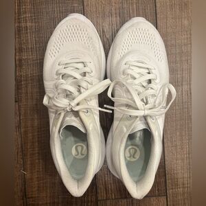 2022 Lululemon Sneaker